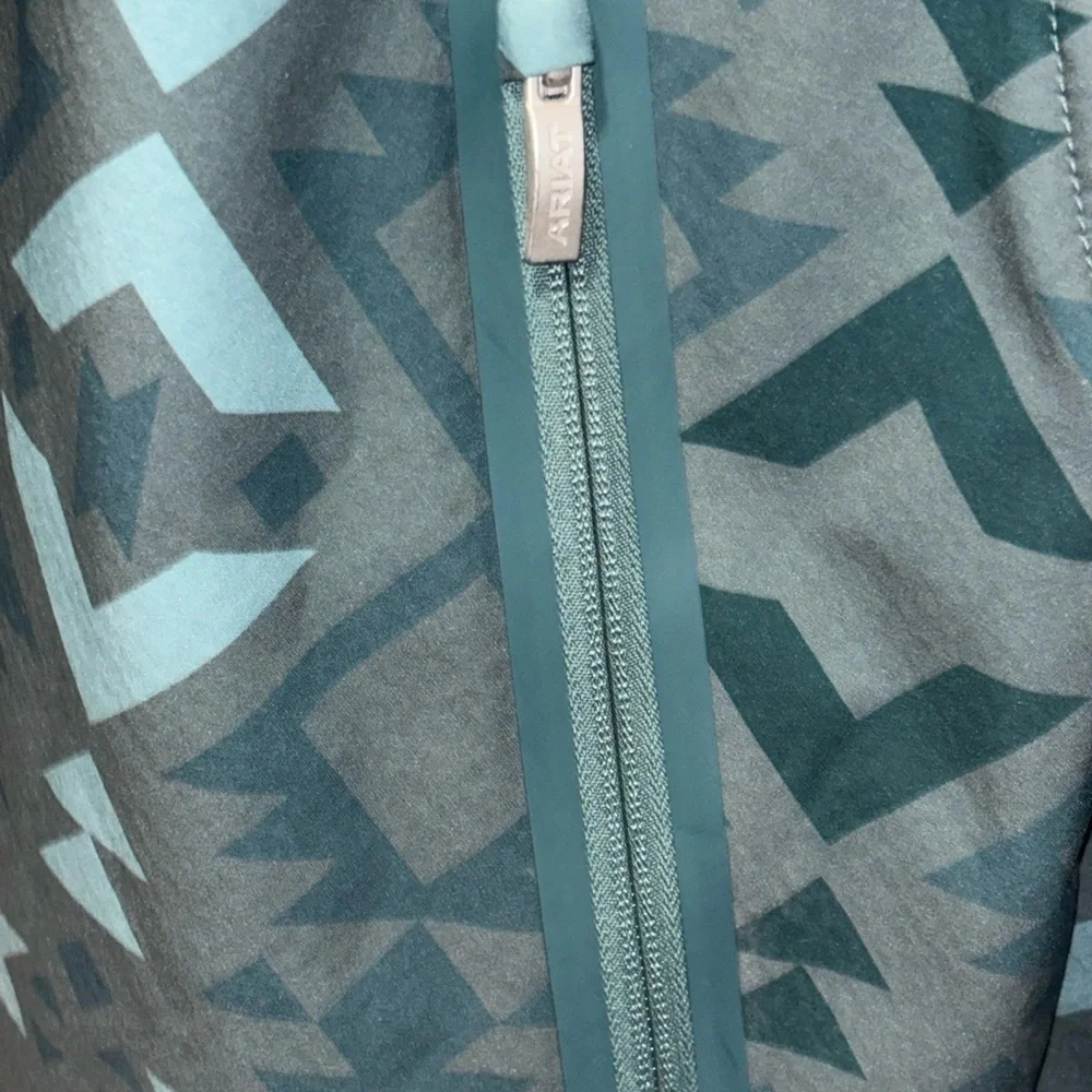 Ariat Softshell Jacket Wind and Water Resistant Gray Women's XL - Picture 5 of 12